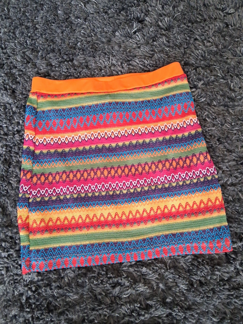 SHEIN Orange-Waistband Multicolor Mini Skirt